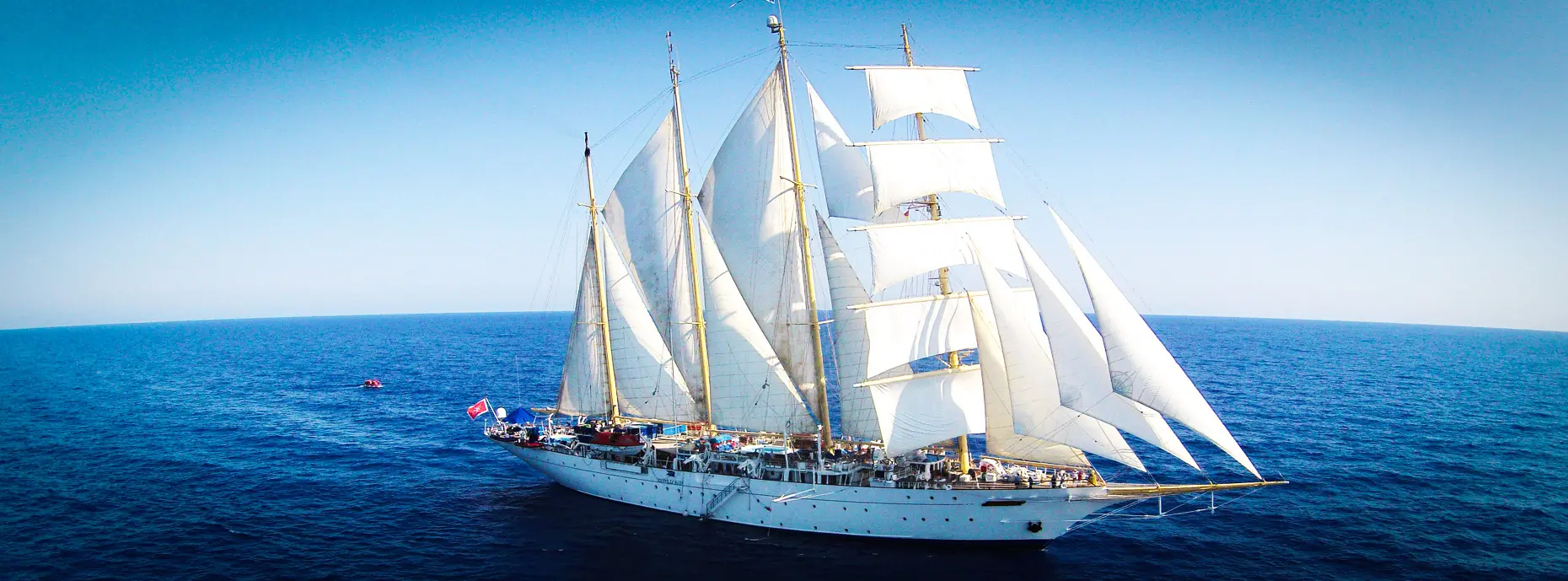 Star Clipper all year round in Asia from fall 2016 onward