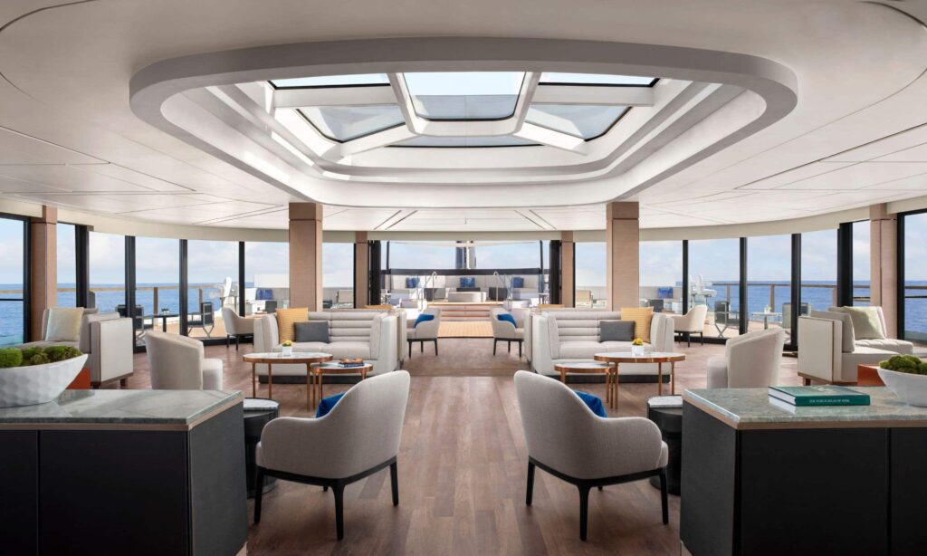 Charter a Luxury Discovery Yacht | With OceanEvent