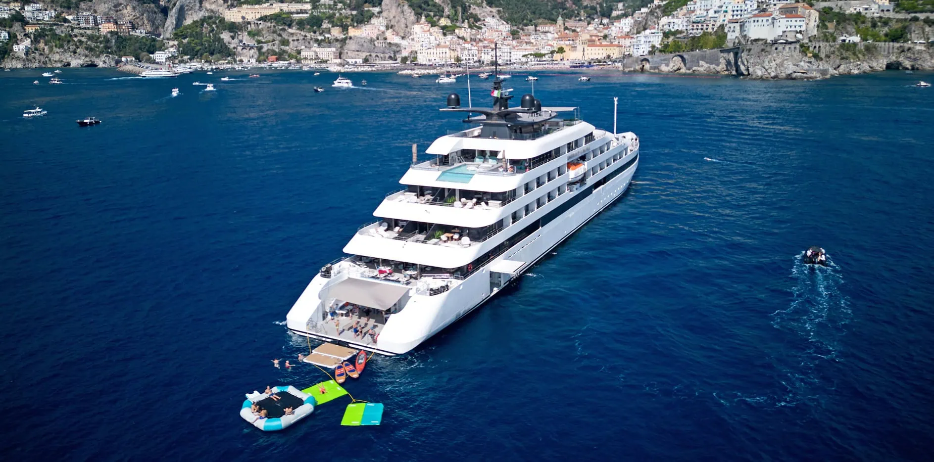 Private Cruise ships for exclusive events