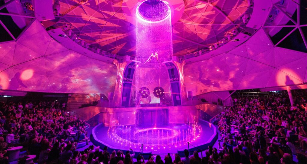 Charter a cruise with OceanEvent - Ships with up to 2800 cabins