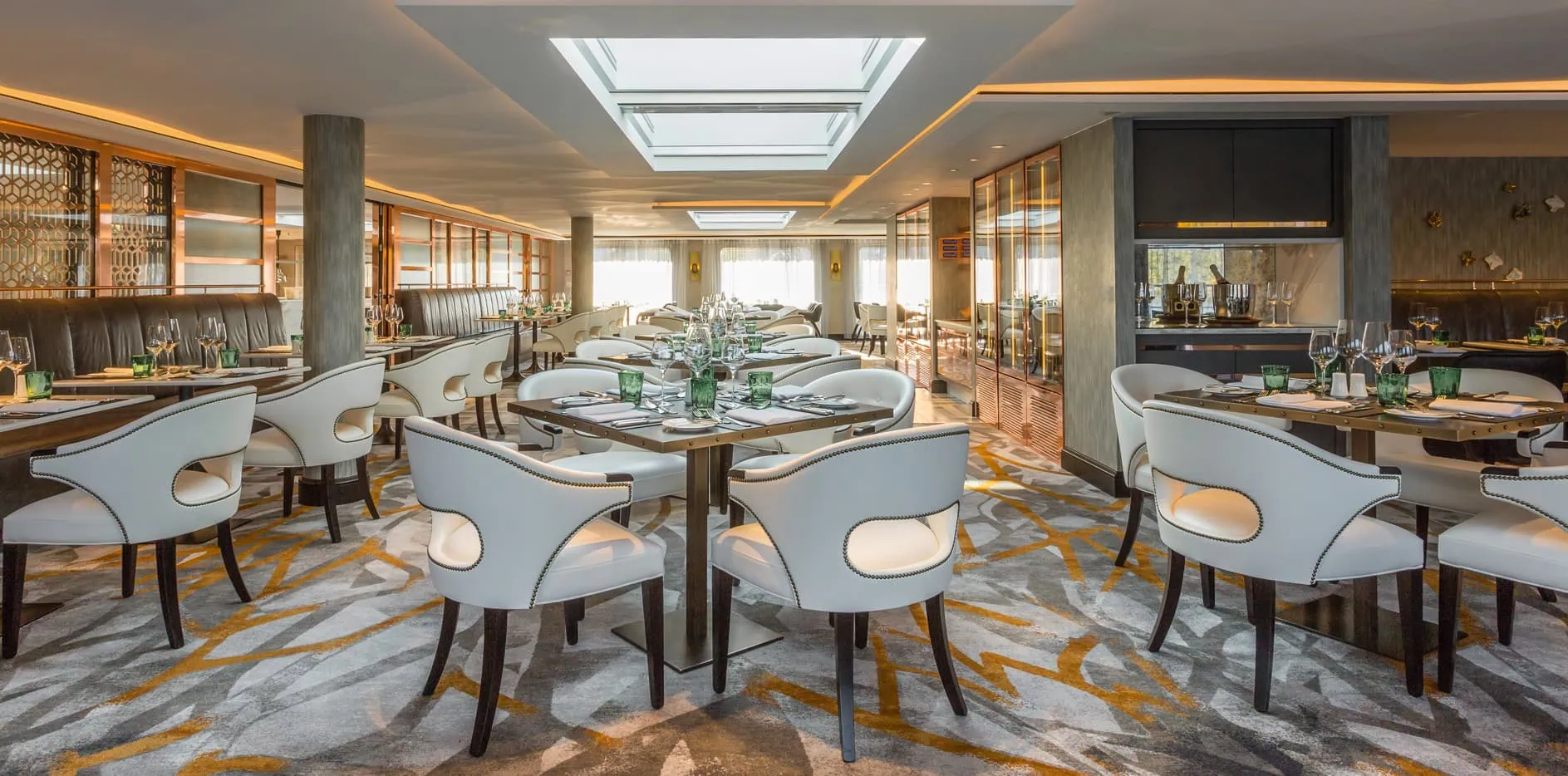 flusskreuzfahrtschiff chartern