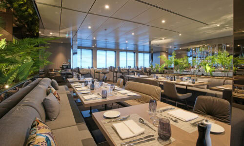 Exclusive Charter of Emerald Sakara | Exclusively with OceanEvent