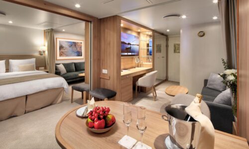 Family celebration on a cruise ship with OceanEvent