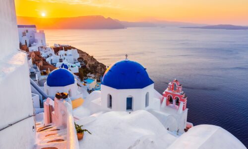 Corporate retreat for up to 700 guests with OceanEvent- Santorini