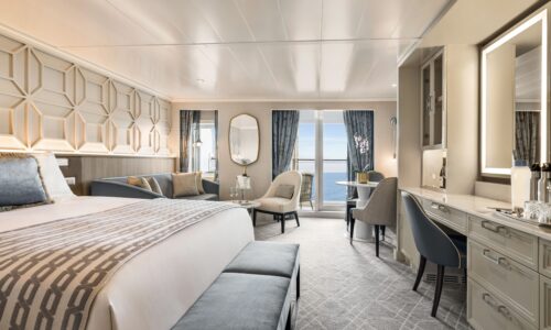 Kreuzfahrtschiff fuer bis zu 1200 Gaeste chartern bei OceanEvent