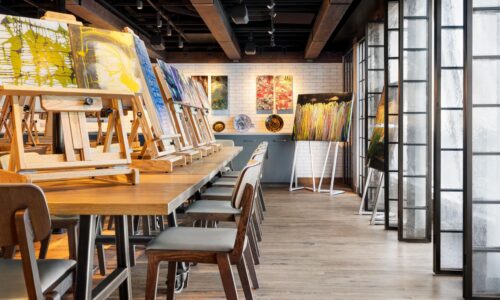 Kreuzfahrtschiff fuer bis zu 1200 Gaeste chartern bei OceanEvent