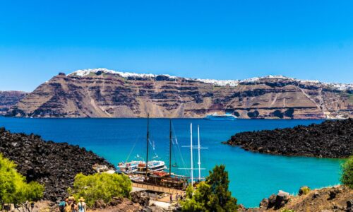 Kreuzfahrtschiff fuer bis zu 1200 Gaeste chartern bei OceanEvent