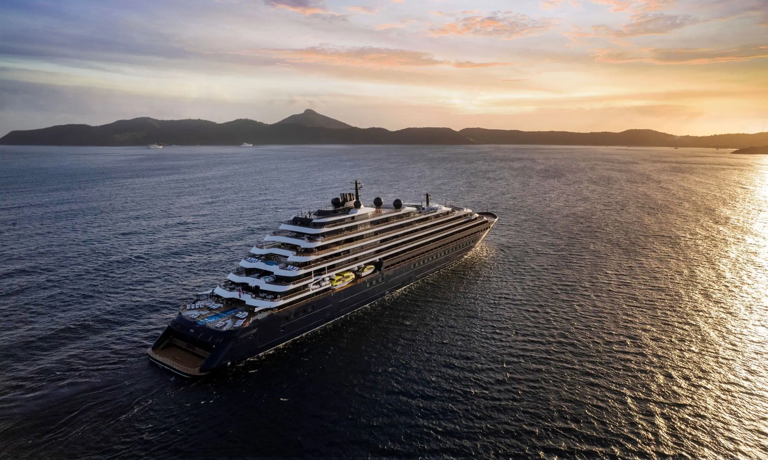 charter a superyacht