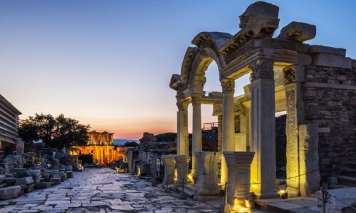 Charter Emerald Kaia for up to 124 guests | Exclusively with OceanEvent