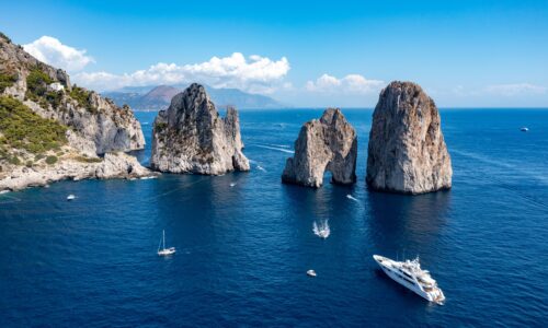 Exclusive Charter of Emerald Sakara | Exclusively with OceanEvent