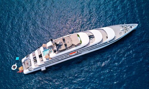 Exclusive Charter of Emerald Sakara | Exclusively with OceanEvent
