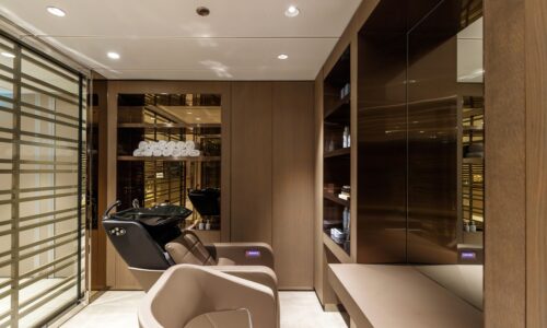 Exclusive Charter of Emerald Sakara | Exclusively with OceanEvent